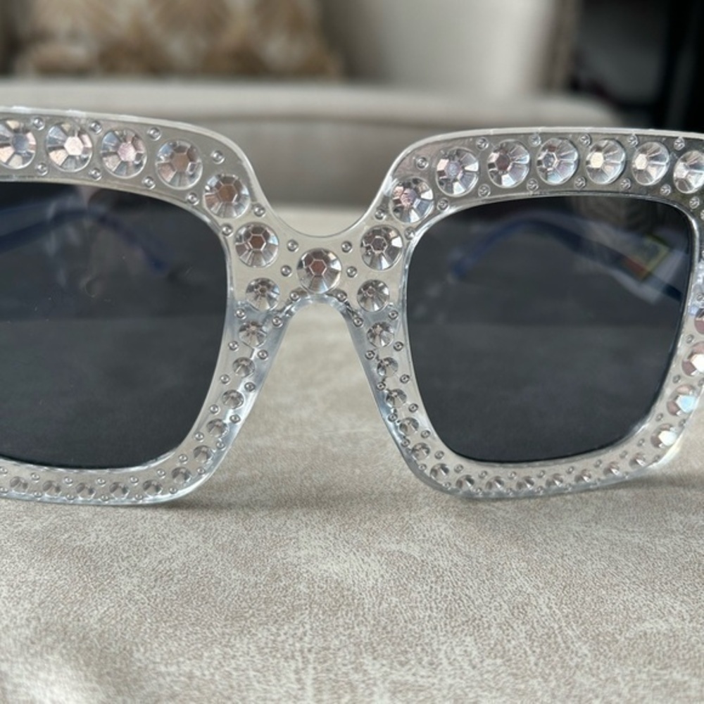 ✨NWT Rhinestone clear oversized statement sunglasses 🕶️ sunshades - Picture 9 of 12